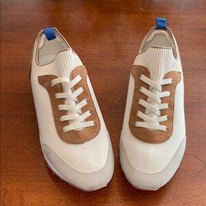 Ladies J. McLaughlin Sz 10 Stylish Cream, Brown, and Cobalt Blue Sneakers - LN